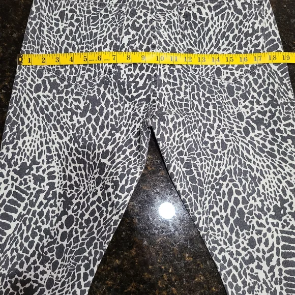 Frame Denim Le High Skinny Black and White Patterned Jeans - Picture 6 of 7